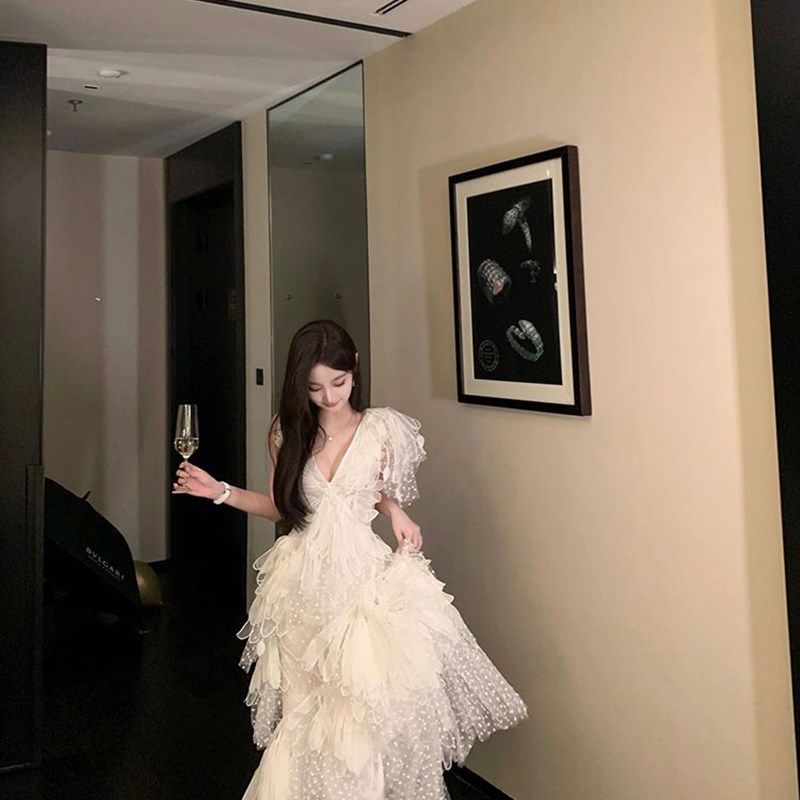 蕾丝法式复古连衣裙女高级感夏季生日裙设计感公主蓬蓬裙仙女长裙