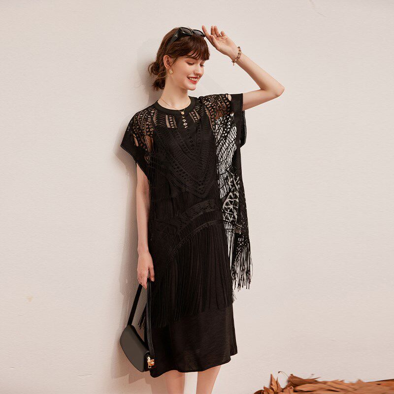 白鹿语镂空蕾丝流苏罩衫两件套24夏季新款优雅吊带连衣裙女式套装