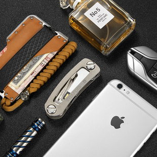 迷你金属钥匙夹车钥匙包腰挂钥匙扣挂钩 创意钛合金钥匙收纳器男士