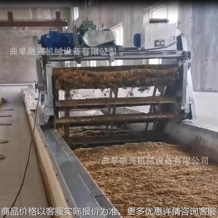 酱醋厂翻醅机 不锈钢翻料机 发酵池翻醅机 自走式翻料机曲阜融兴,清洗/食品/商业设备,酿酒设备,淘宝优惠券,粉丝福利购,淘宝优惠卷