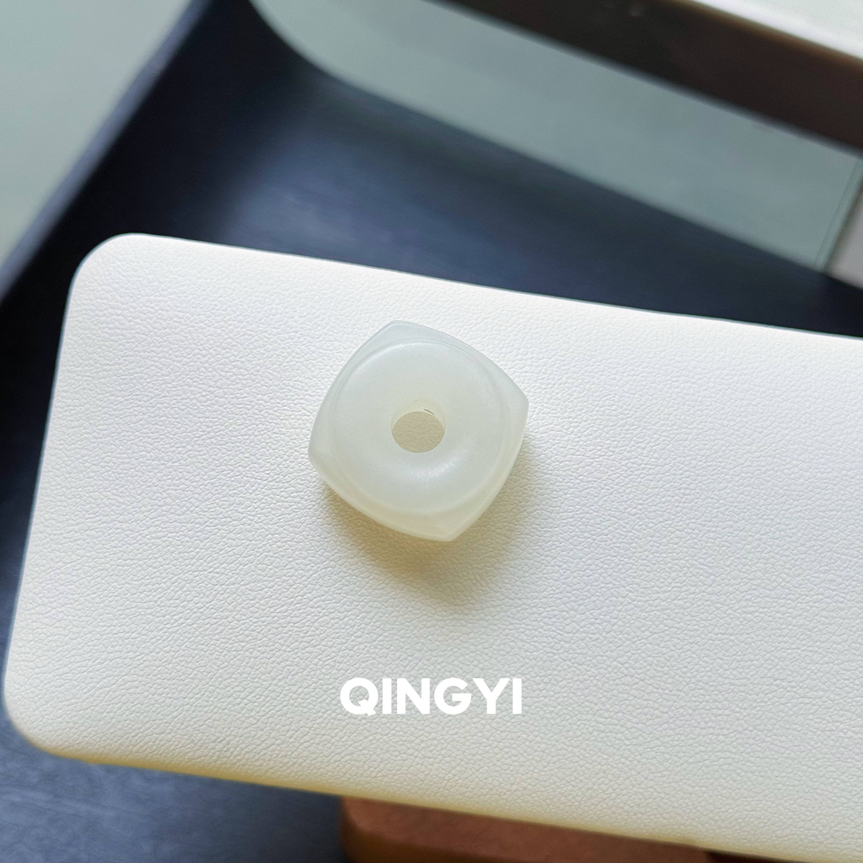 天然正品俄料和田玉羊脂玉平安扣吊坠男女款玉石挂件玉坠送礼物