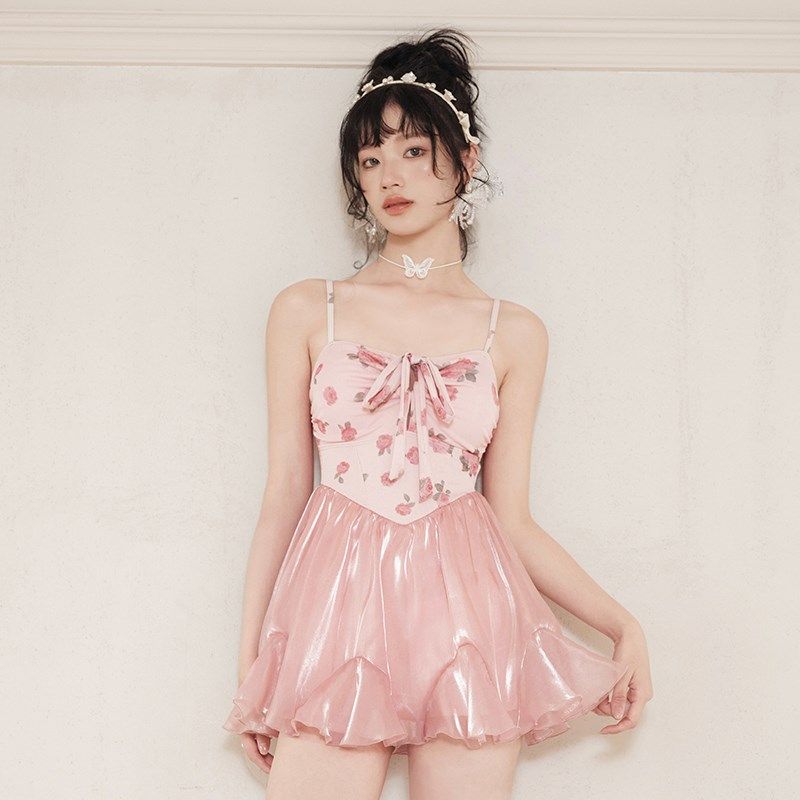 高级感粉色可爱甜美少女学生显白遮肚显瘦网红款泳衣女夏季公主风