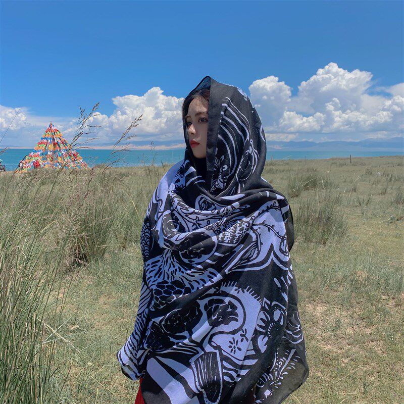超大丝巾夏季时尚薄款旅游海边披肩围巾两用纱巾女外搭百变沙滩巾