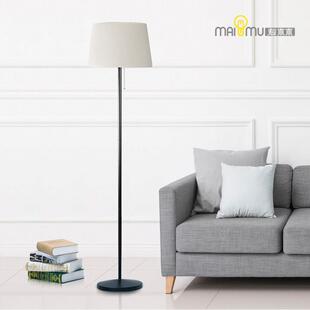 麦木木童北欧21969地灯卧室客厅网落红风轻奢ins儿房羽毛床头立式