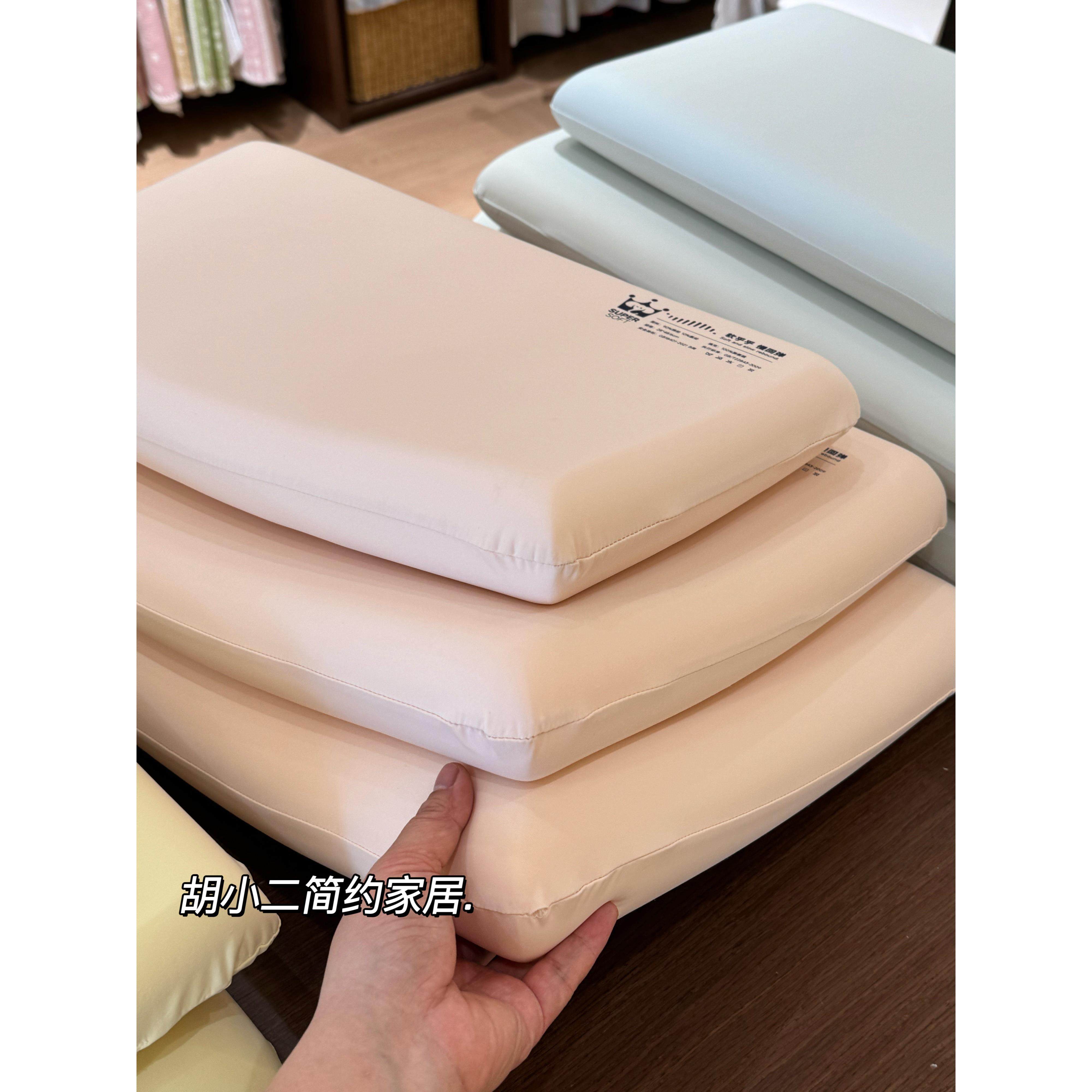 夏日软凉忆慢回弹忆枕幼儿XAH园小学生记泡护颈沫儿童记枕芯枕