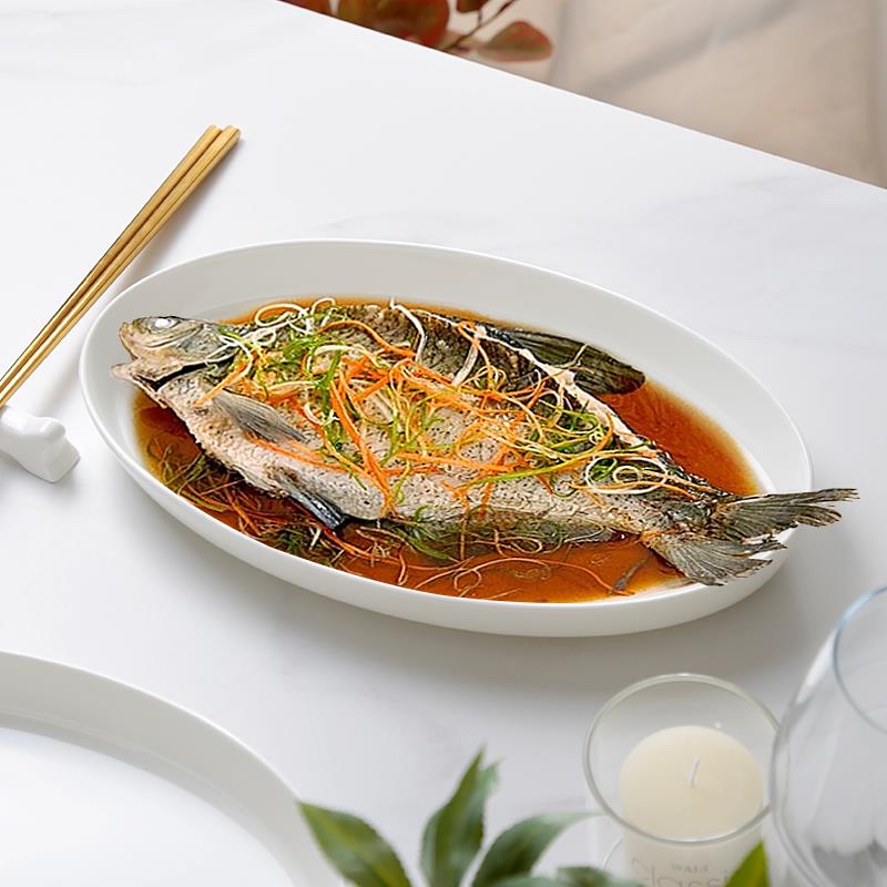 纯白骨瓷个性餐具鱼盘子蒸鱼盘子家用椭圆形陶瓷长鱼盘装鱼大盘子