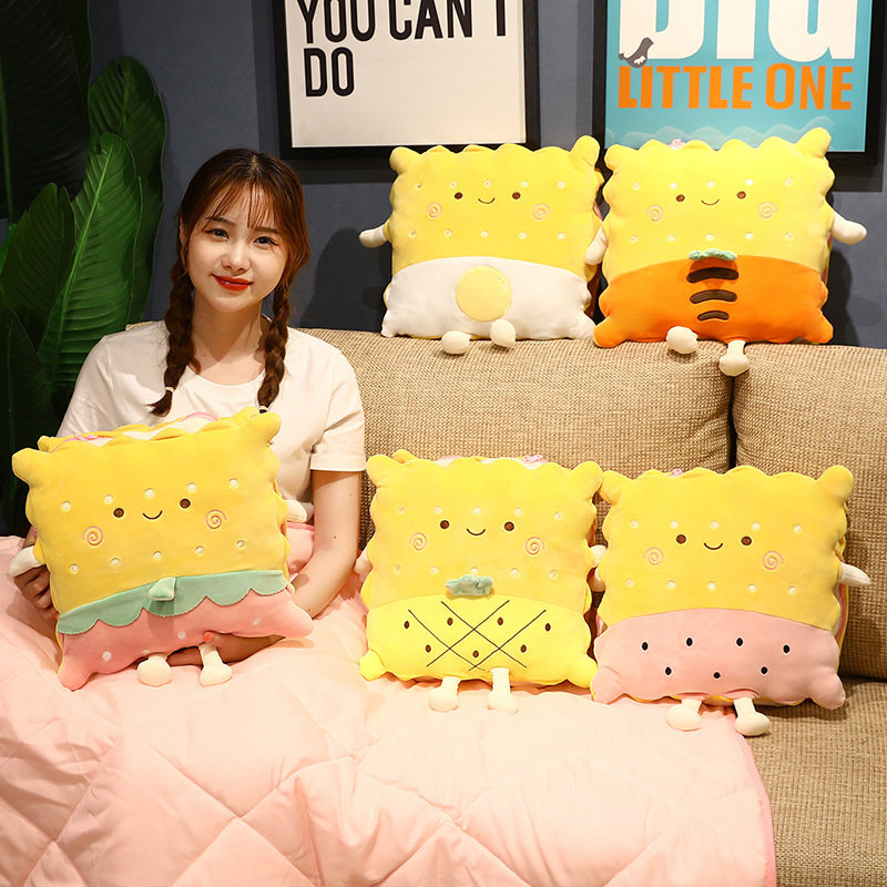 饼干抱枕被子两用四季通用教室汽车用学生枕头办公室睡觉神器午睡