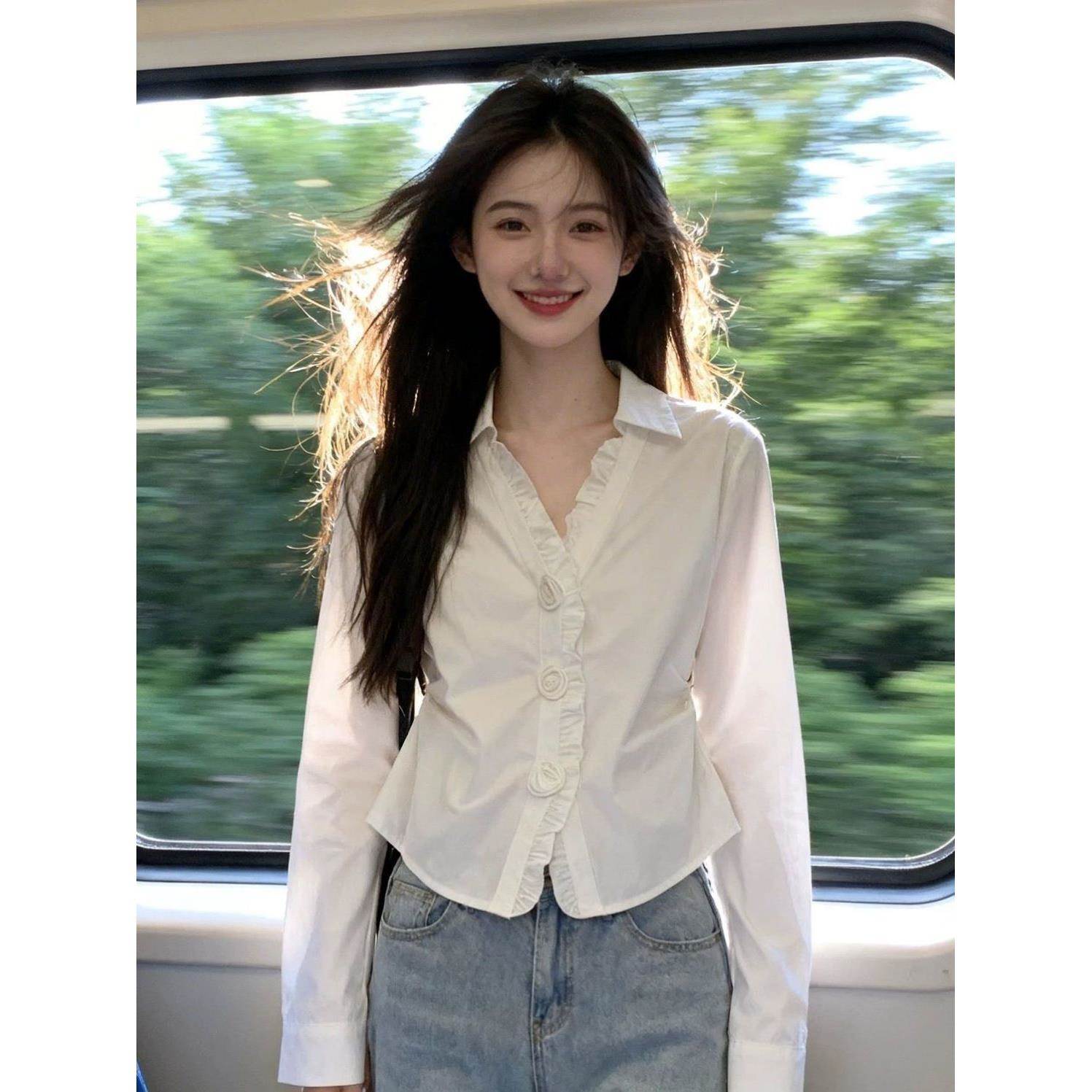 法式温柔风白色荷叶边收腰衬衫女春秋设计感小众V领显瘦通勤上衣