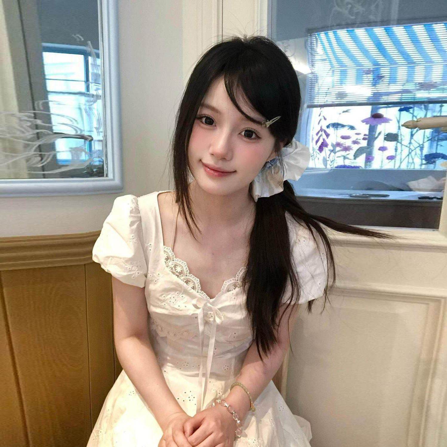 法式纯欲蕾丝小白裙夏小个子收腰显瘦甜美蝴蝶结氛围感短款连衣裙
