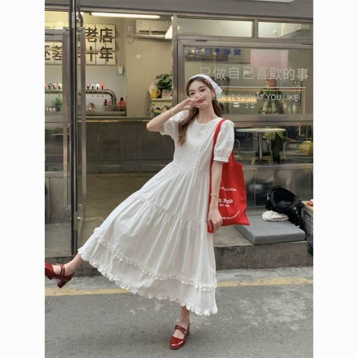法式甜美气质减龄蕾丝连衣裙女韩版宽松夏季新款蛋糕A字裙子
