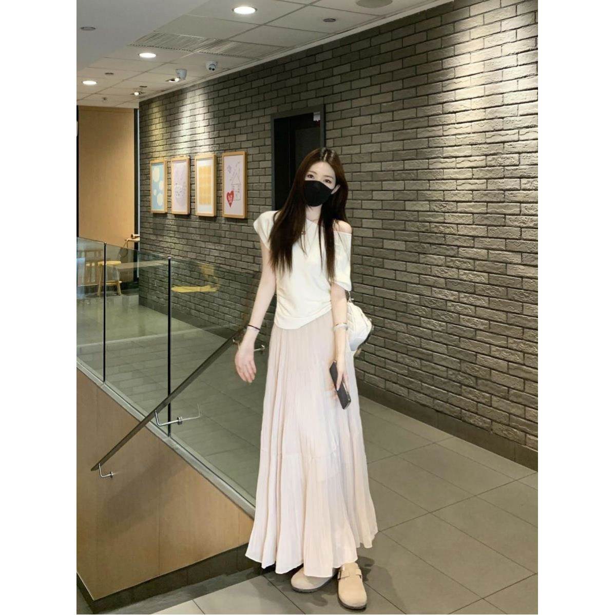 露肩收腰短袖T恤纯色百搭显瘦修身上衣女半身裙女夏套装时尚