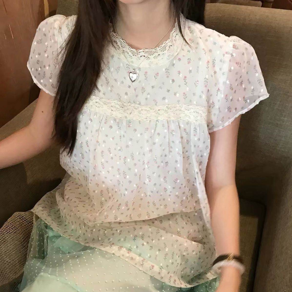 网纱碎花衬衫女日森系复古小众宽松衬衣甜美温柔风上衣