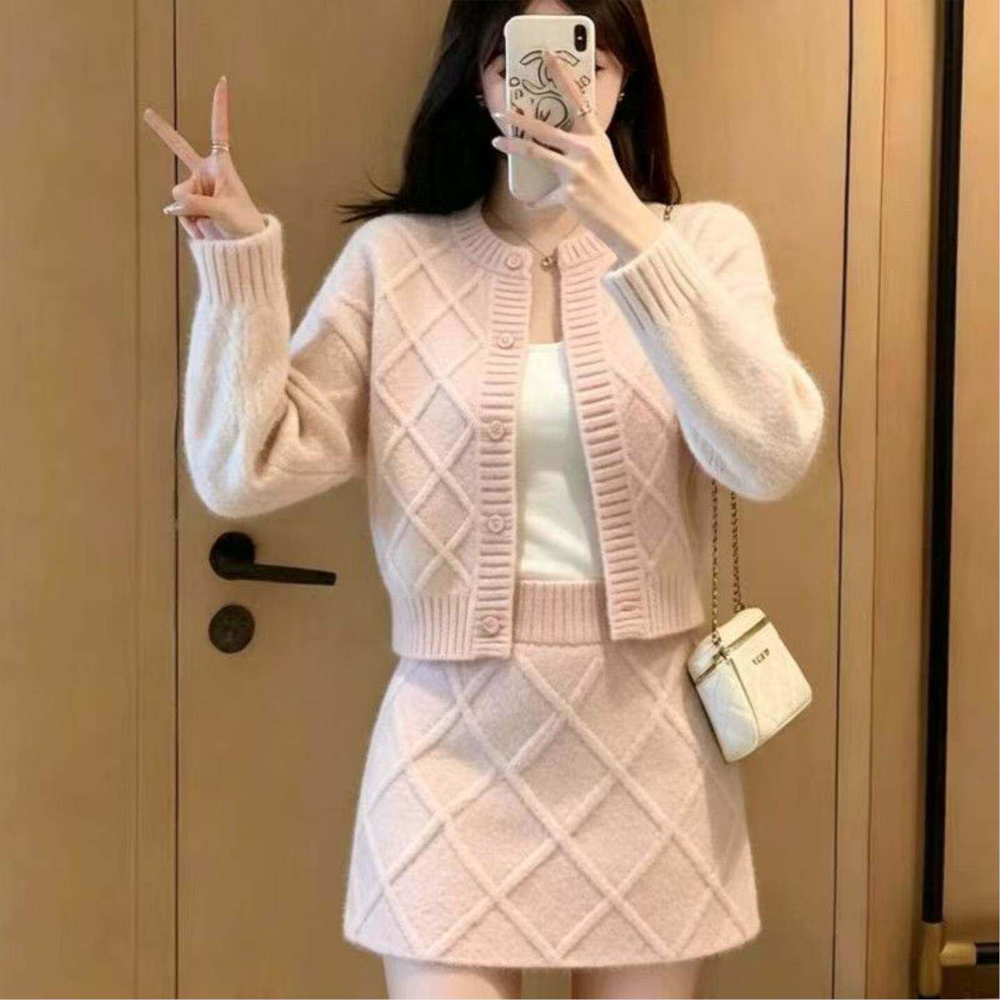 2026洋气针织减龄粉色百搭针织开衫上衣+半身短裙子两件套装