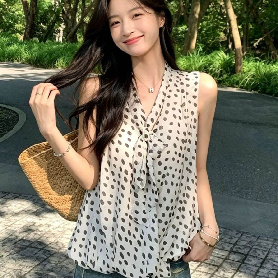 女士夏季波点雪纺衫上衣无袖宽松系带气质韩版小衫小仙女2026新款