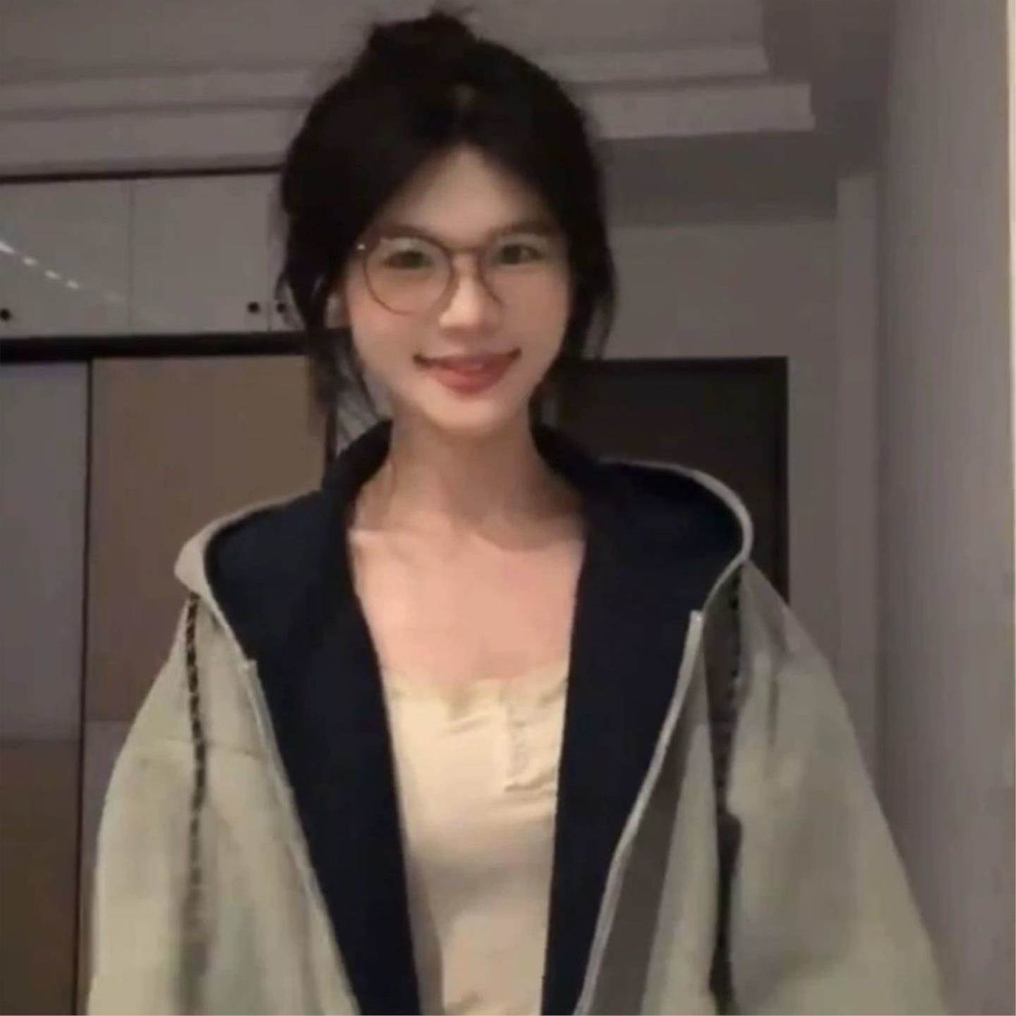 慵懒风撞色开衫连帽卫衣女2026春季新款宽松韩版拉链外套爆款通勤