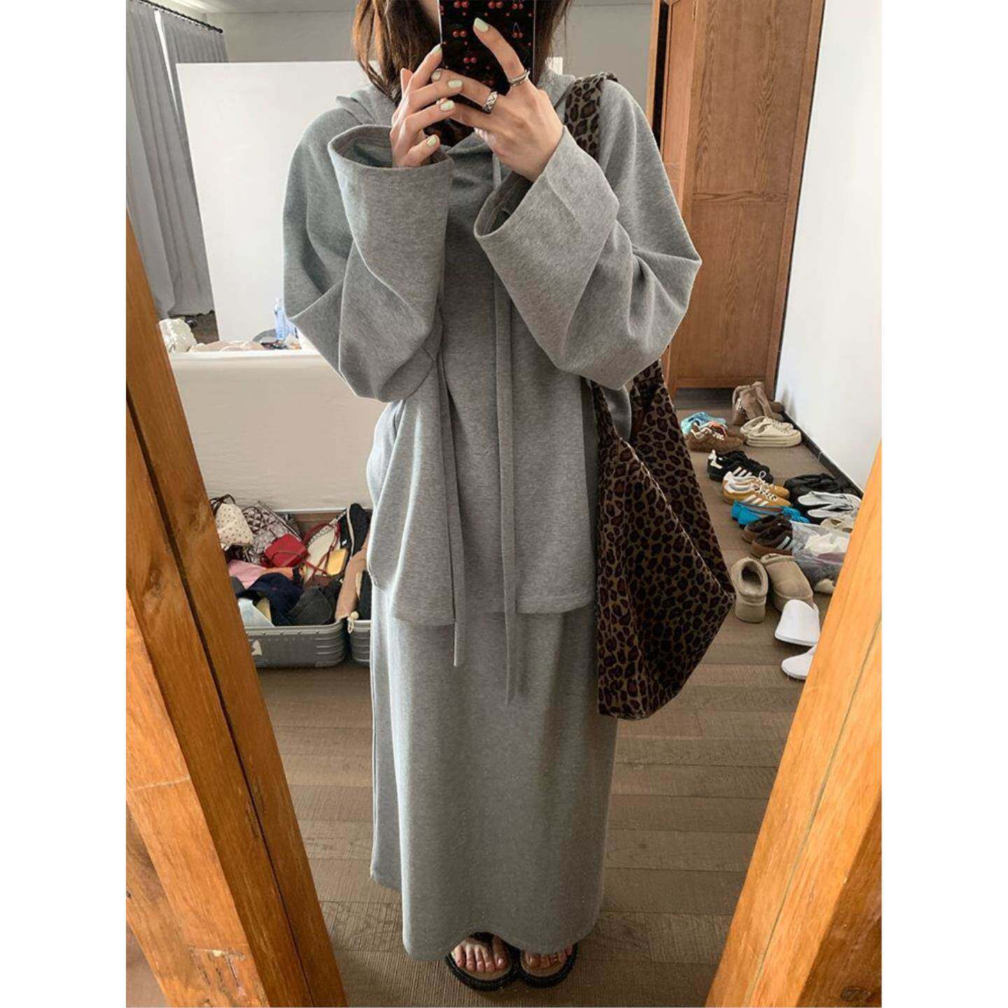 冬季休闲百搭oversize连帽卫衣女高腰遮胯显瘦半身裙两件套装裙子