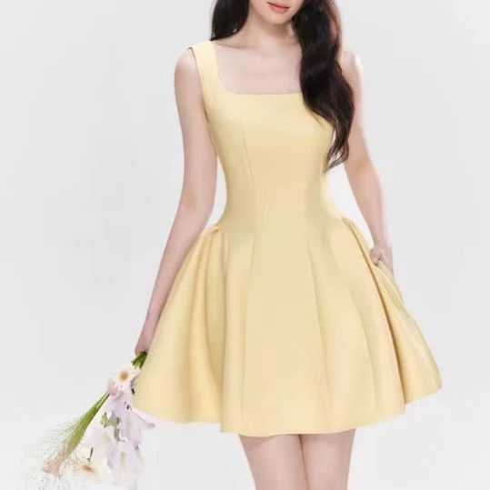 夏季吊带连衣裙女小个子无袖显瘦初恋白月光短款裙子