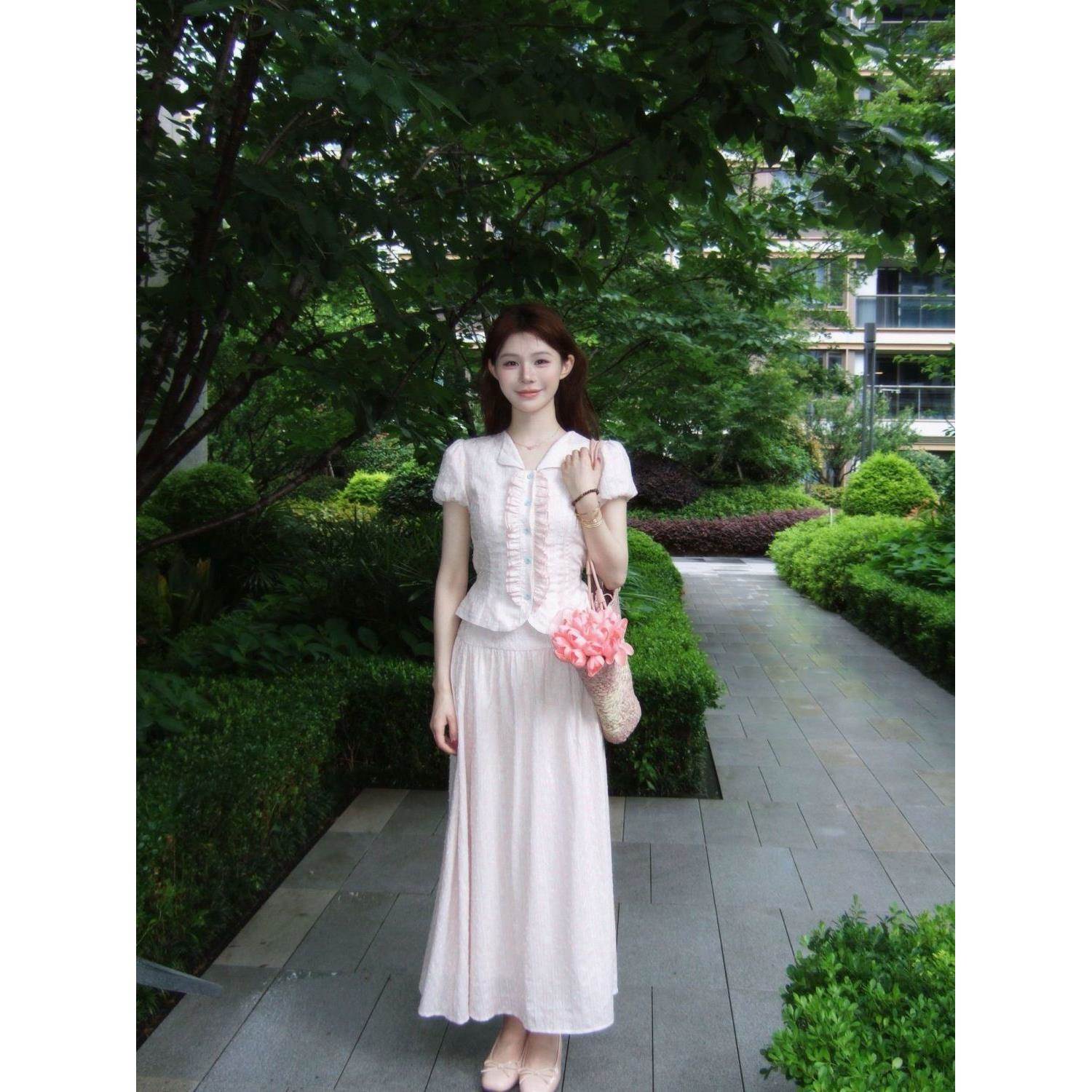 韩系通勤甜美淑女风木耳边短衬衫夏季新款高腰A字半身裙两件套装