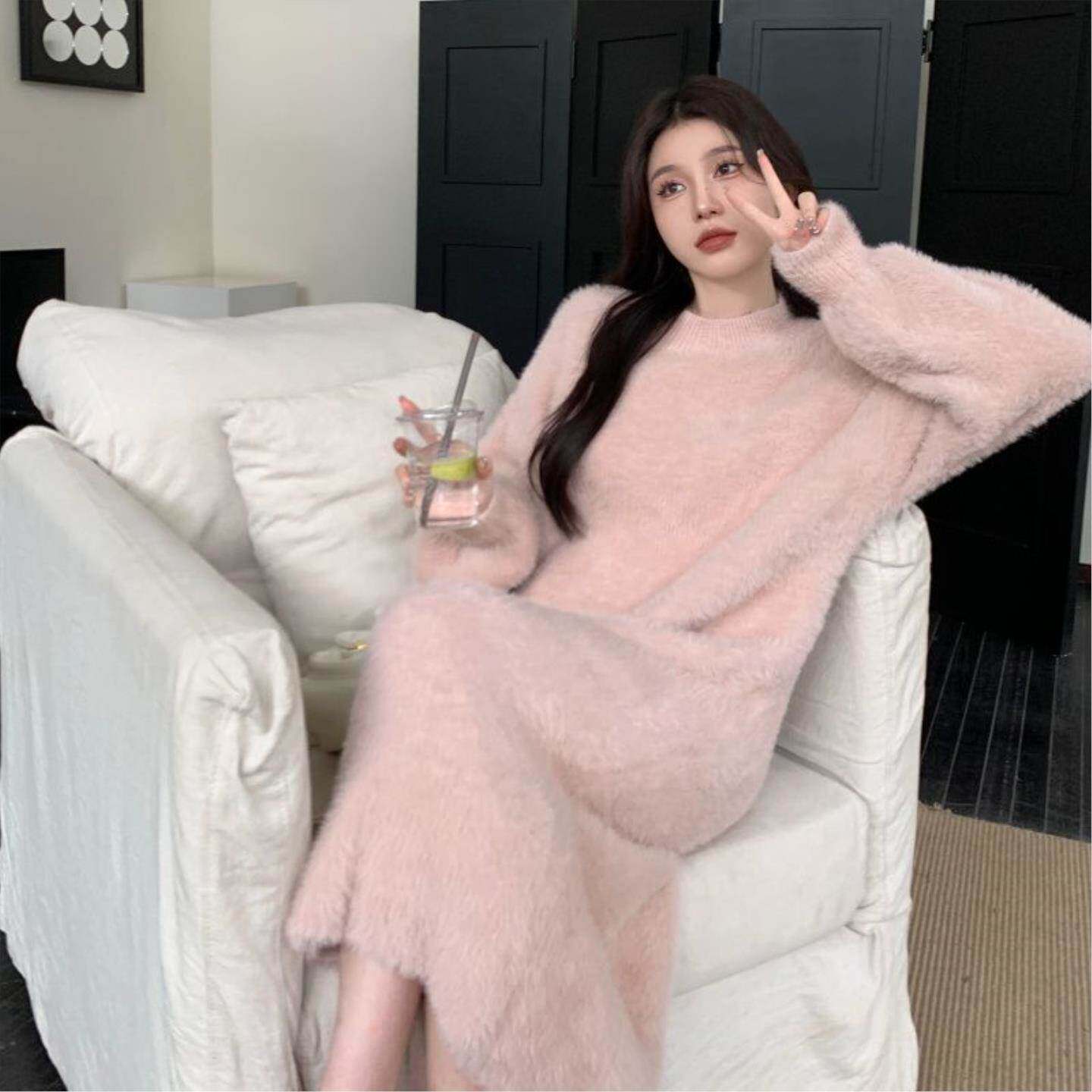 甜美温柔风软糯水貂绒针织连衣裙春季新款慵懒内搭中长裙女