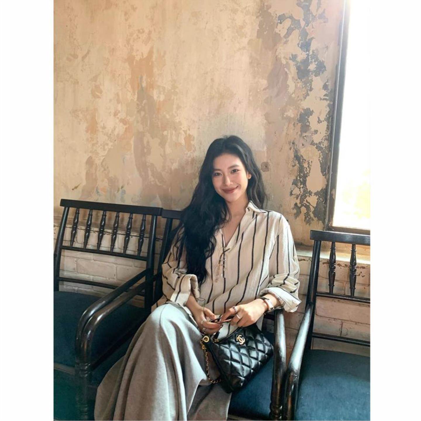 麦穗提花刺绣纹理条纹气质长袖衬衫女宽松垂感慵懒半身裙两件套