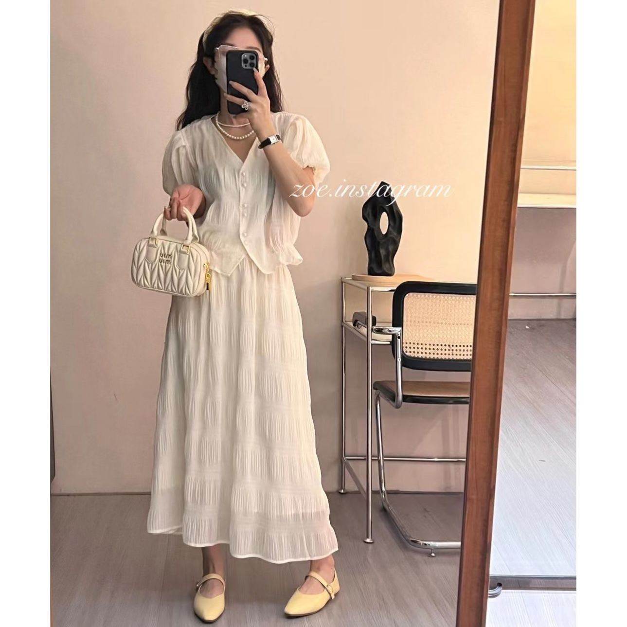 短袖衬衫半身裙中长款套装女夏款韩风设计V领显瘦泡泡袖两件套