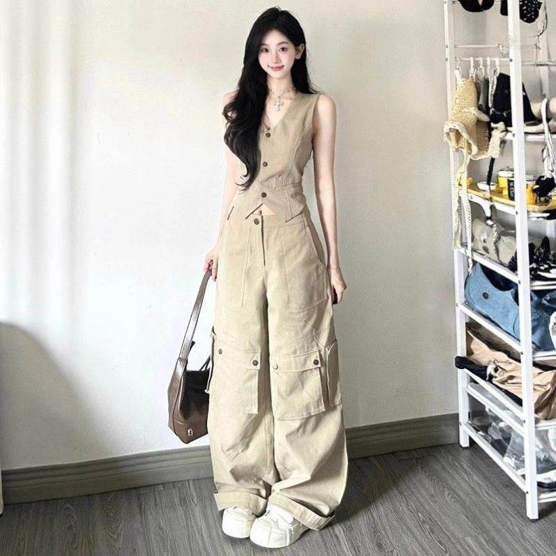 盐系炸街运动服套装女夏季显瘦时尚马甲背心工装阔腿裤休闲两件套