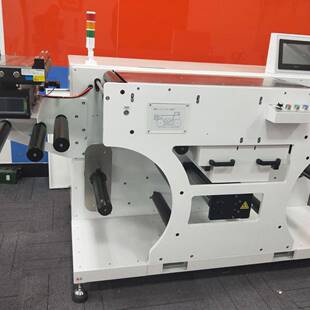 高速理光喷码机瑞莱复卷平台喷码系统配套凌云在线检测系统