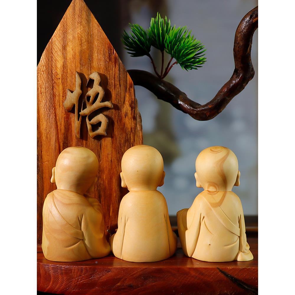 采购产品杨木雕和尚饰品，新中国禅制宗家居饰品黄，木茶小宠物GI