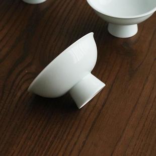 三生器物H1582风宋宋凌式冰激碗湖点田影青釉陶瓷高足心碗中式