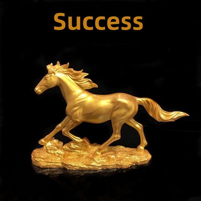 高端引财金马饰品，手工艺品，办公桌面陈设，欧式客厅车马饰品