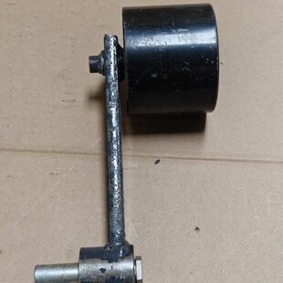 艾禾旋耕机行走张紧总成 行走张紧轮 艾禾旋耕机配件 艾禾配件