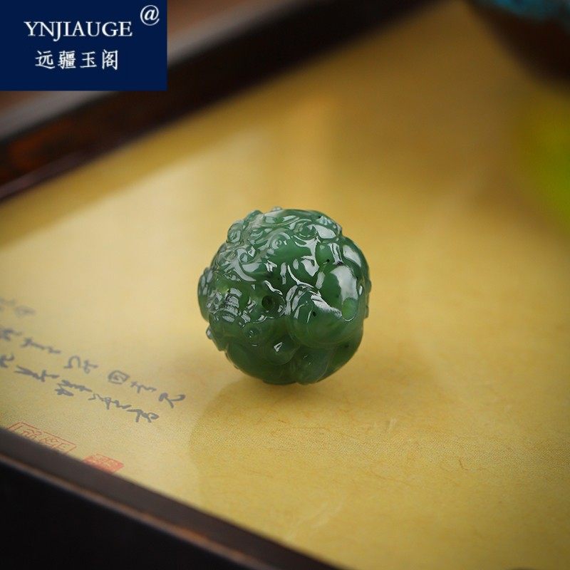 天然新疆和田玉貔貅散珠吊坠青玉碧玉单个圆珠子diy手链配珠男士