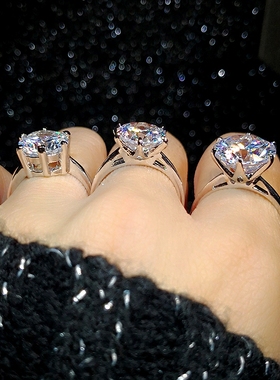 仿真钻戒女六爪鸽子蛋超大五克拉钻小众设计时尚奢华夸张食指戒指