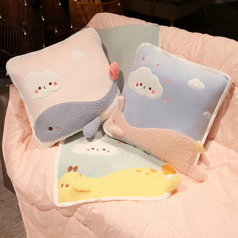 抱枕被子两用夏季办公室折叠午睡枕头空调毯子二合一汽车靠枕车载