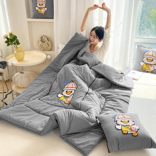 抱枕被子两用 二合一办公室车内午睡空调被夏季多功能靠垫被四季