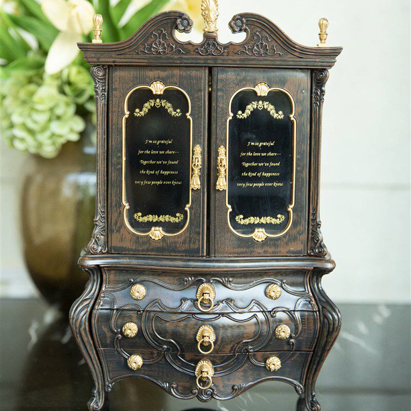 落地豪华衣柜/带衣架款式/家居饰品音乐盒/娃圈衣柜