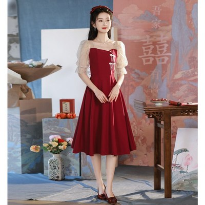 小个子敬酒服新娘酒红色显白订婚礼服连衣裙平时可穿回门便装大气