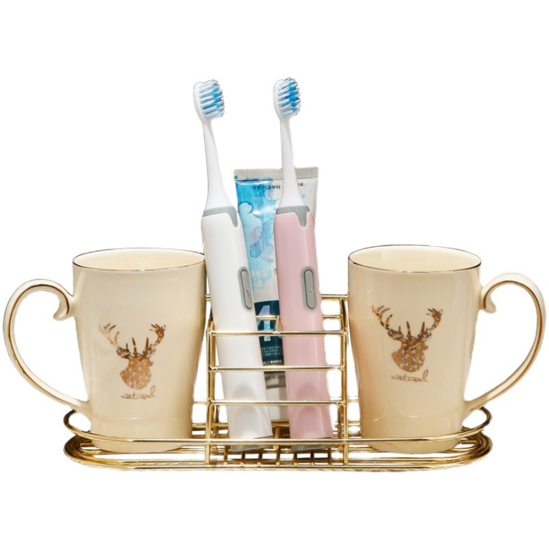 轻奢陶瓷家用牙缸漱口杯一对洗漱杯情侣结婚创意杯子套装置物架