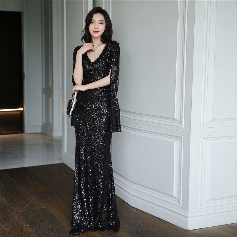 高级质感晚礼服女2024新款宴会年会主持气质长款显瘦亮片显瘦黑色
