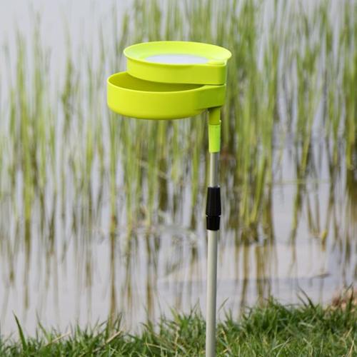 迷你拉饵盘强磁小号饵料盒全磁全瓷塑料小饵盆带地插支架钓椅卡扣