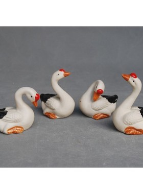 陶瓷鹅一双一对可爱天鹅摆件家居摆件送礼佳品办公桌装饰