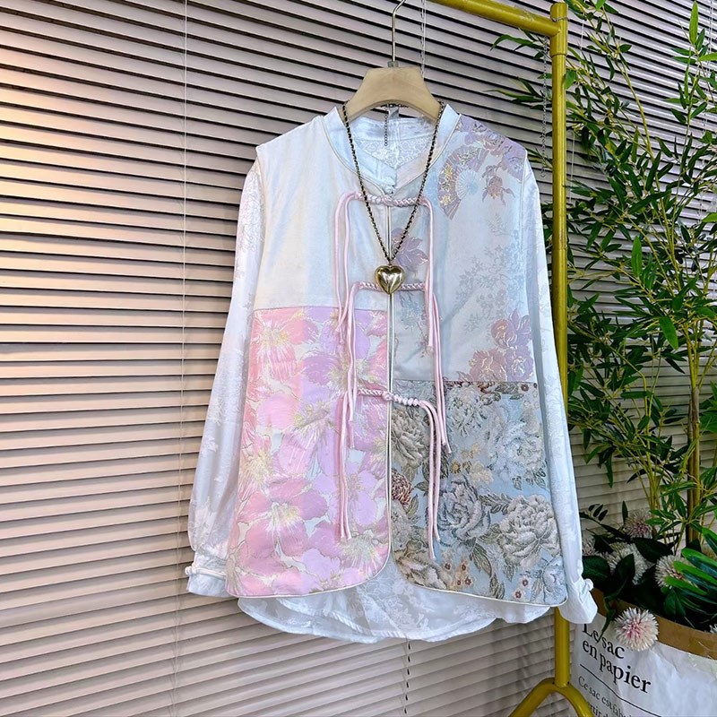 加肥大码女装初秋新款盘扣大花复古风马甲胖妹妹立领暗花长袖上衣