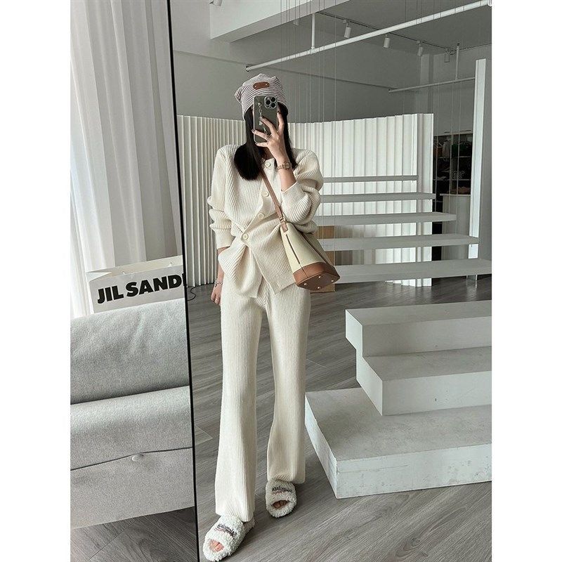 时尚针织毛衣阔腿裤子两件套女春秋2024新款休闲小个子洋气套装