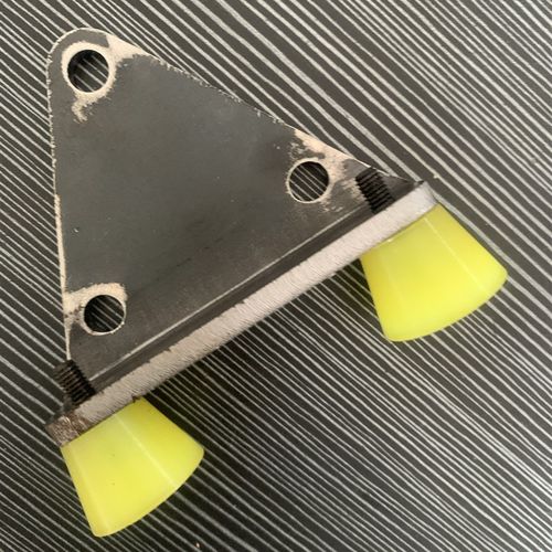 道闸减震垫支架开门闸机配件易损件