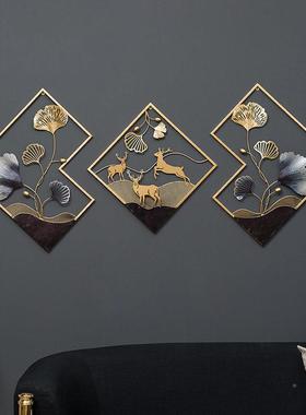 客MM-1188厅墙面饰画大气轻奢发背装景墙三联挂画北欧铁饰艺沙立