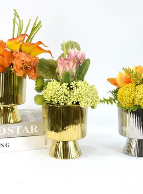 简约代北欧高档店软装彷真餐桌花酒大堂售楼现VSL前台装部饰花卉