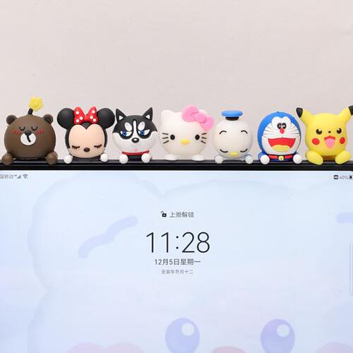 车内饰品摆件汽车车载中控屏幕趴趴公仔车上小摆件电动车装饰挂件