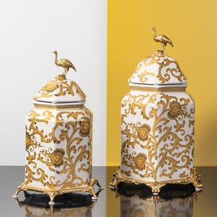 欧式 LSM饰 青花陶瓷配铜储物罐摆设样军板摆房玄关电间视柜将罐装