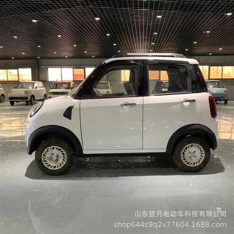 新款电动四轮车全封闭式女士成人新能源高速锂电汽车代步电车