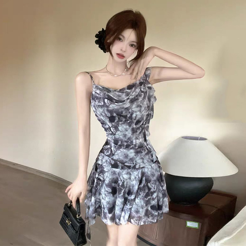 女2025新款泳衣女款连连体泳衣